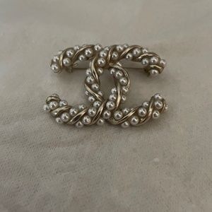 Chanel Pearl Broche